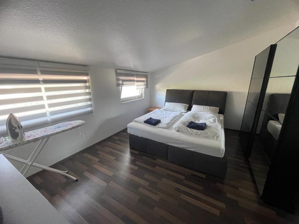 Fairbooking24Private Apartments Nbg Exhibition Ground Room Agancy Norimberga Esterno foto
